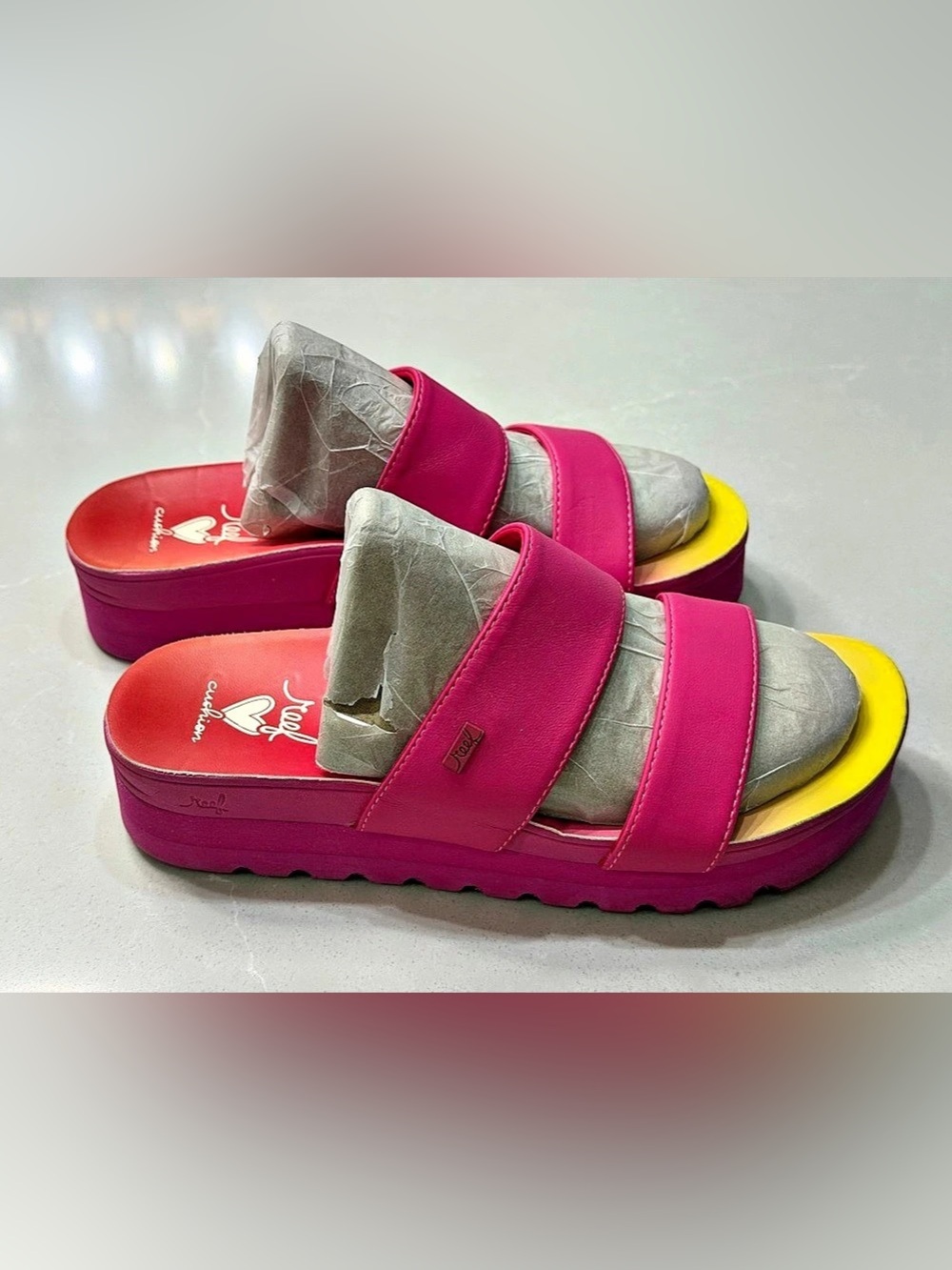 Reef Banded Horizon Hi Pink Yellow Ombre Platform Slide Sandals Size 8